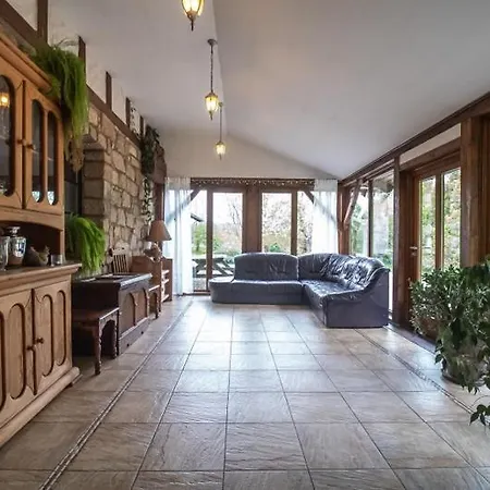 Pod Lipami Gasthuis Lwowek Slaski