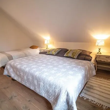 Pod Lipami Lwowek Slaski