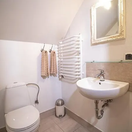 Pod Lipami Gasthuis Lwowek Slaski