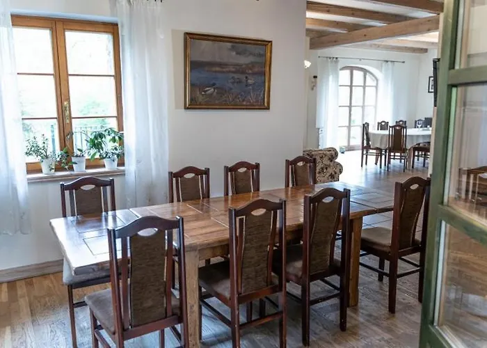 Pod Lipami Гостевой дом